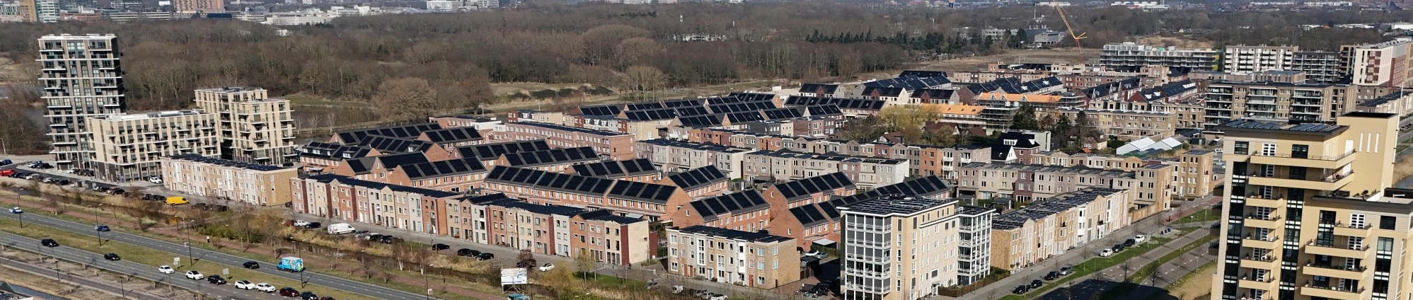 Verduurzamingswijk Nederland met zonnepanelen